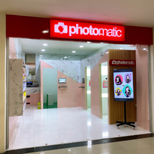 Jonas Photo BIP